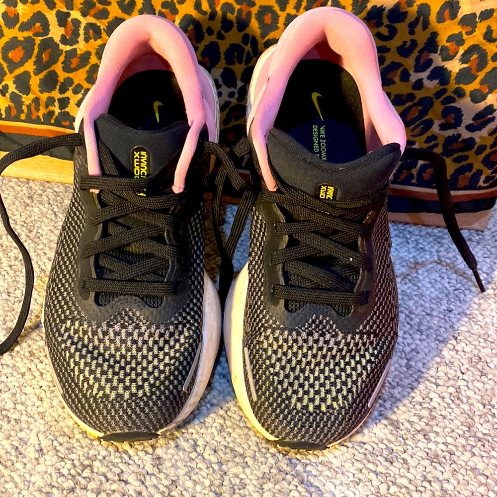 Nike women’s ZoomX Invincible running shoes